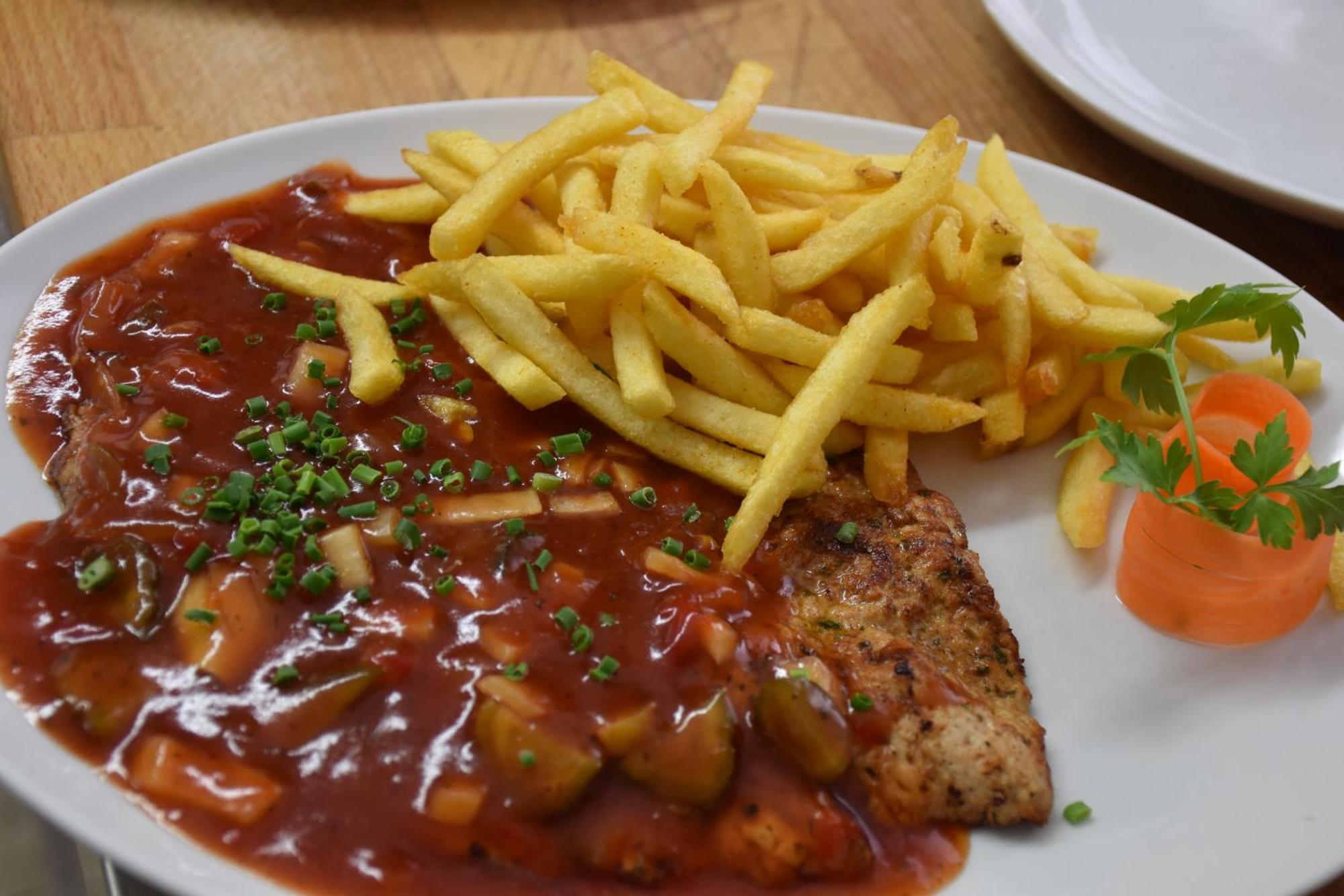 Gasthaus Und Pension Halli-Galli Passau Luaran gambar